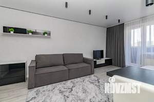 Студия квартира, посуточно, 33м2, 15/20 этаж