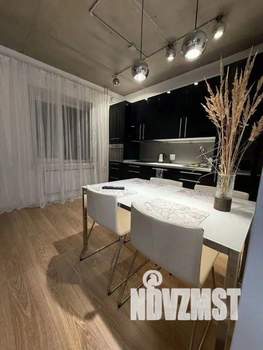 1-к квартира, посуточно, 41м2, 1/1 этаж