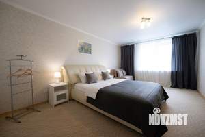 2-к квартира, посуточно, 70м2, 1/1 этаж