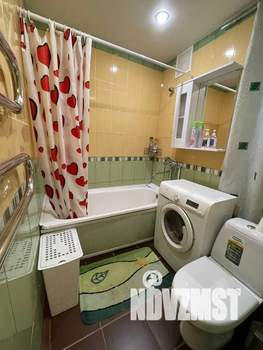 1-к квартира, посуточно, 34м2, 3/5 этаж