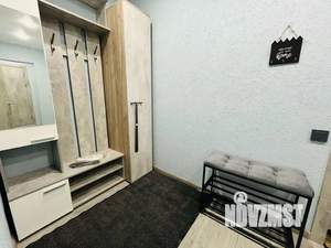 Студия квартира, посуточно, 41м2, 1/10 этаж