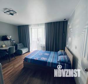 Студия квартира, посуточно, 28м2, 8/19 этаж