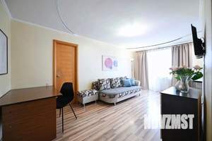 1-к квартира, посуточно, 52м2, 1/1 этаж