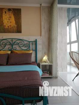 Студия квартира, посуточно, 35м2, 18/22 этаж