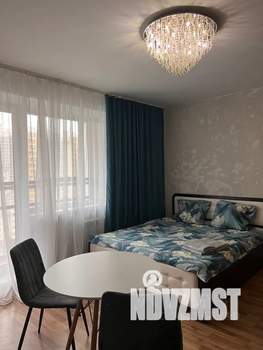 Студия квартира, посуточно, 25м2, 12/20 этаж