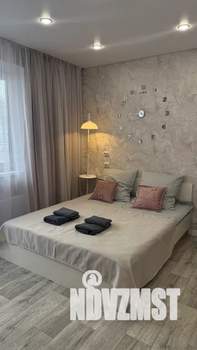 Студия квартира, посуточно, 32м2, 4/10 этаж