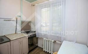 2-к квартира, вторичка, 44м2, 1/5 этаж