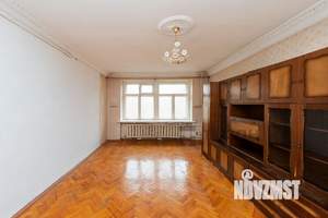 2-к квартира, вторичка, 61м2, 3/5 этаж