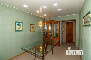 4-к квартира, вторичка, 113м2, 4/10 этаж