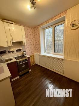 2-к квартира, вторичка, 43м2, 3/3 этаж