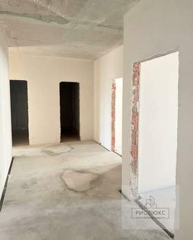 3-к квартира, вторичка, 91м2, 9/9 этаж