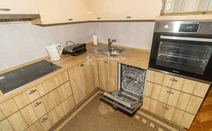 3-к квартира, вторичка, 76м2, 5/5 этаж