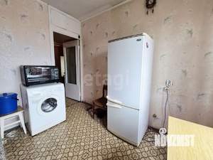 3-к квартира, вторичка, 65м2, 9/9 этаж