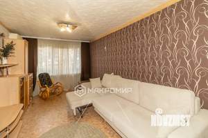 3-к квартира, вторичка, 64м2, 1/9 этаж