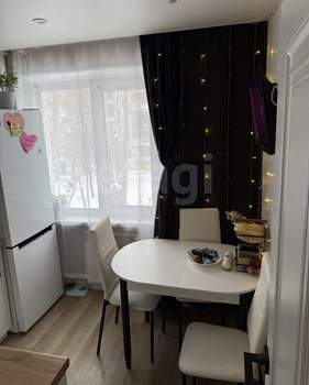2-к квартира, вторичка, 45м2, 3/5 этаж
