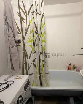 2-к квартира, вторичка, 63м2, 8/10 этаж