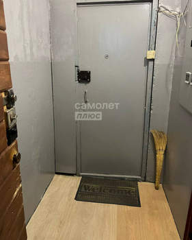 3-к квартира, вторичка, 65м2, 1/10 этаж