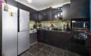 4-к квартира, вторичка, 85м2, 1/9 этаж