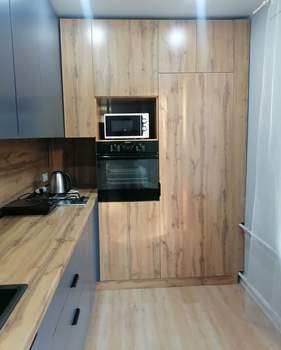 4-к квартира, вторичка, 94м2, 4/4 этаж