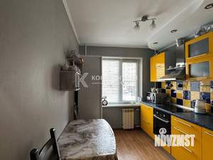 4-к квартира, вторичка, 82м2, 2/10 этаж