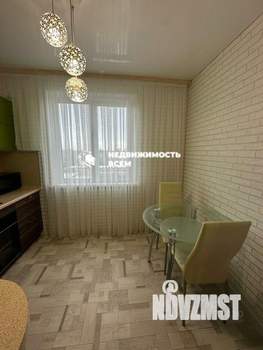 2-к квартира, вторичка, 50м2, 9/9 этаж