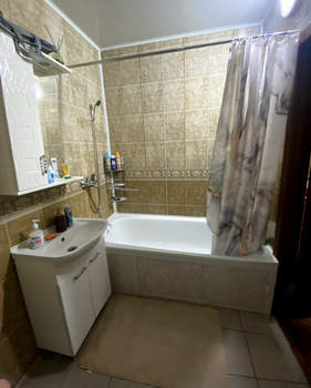3-к квартира, вторичка, 82м2, 6/10 этаж
