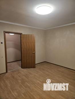 2-к квартира, вторичка, 55м2, 1/10 этаж