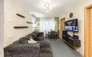 4-к квартира, вторичка, 63м2, 5/5 этаж