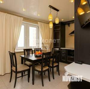 2-к квартира, вторичка, 67м2, 7/10 этаж