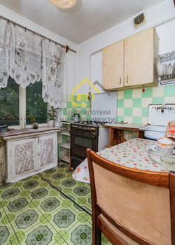 2-к квартира, вторичка, 43м2, 3/5 этаж