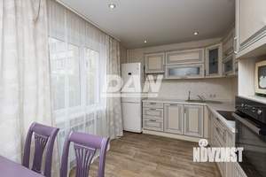 2-к квартира, вторичка, 67м2, 1/10 этаж