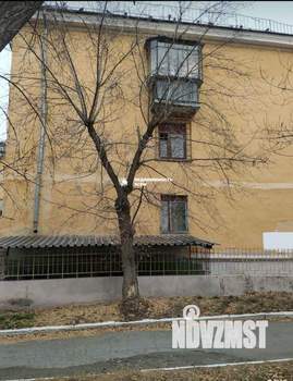 2-к квартира, вторичка, 30м2, 1/3 этаж