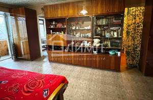 2-к квартира, вторичка, 42м2, 4/5 этаж