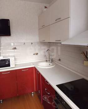 1-к квартира, вторичка, 41м2, 3/10 этаж