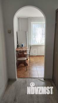 2-к квартира, вторичка, 51м2, 1/10 этаж
