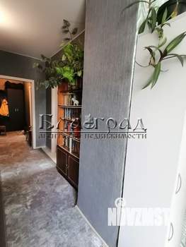 3-к квартира, вторичка, 55м2, 2/4 этаж