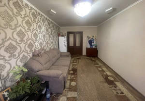 3-к квартира, вторичка, 65м2, 1/9 этаж