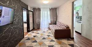 2-к квартира, вторичка, 46м2, 3/5 этаж
