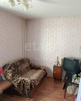 2-к квартира, вторичка, 42м2, 4/5 этаж