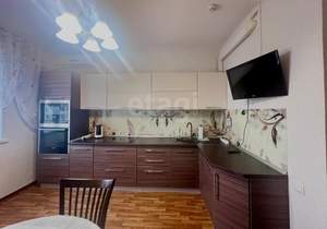 2-к квартира, вторичка, 58м2, 7/10 этаж