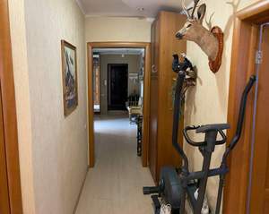 3-к квартира, вторичка, 100м2, 9/10 этаж