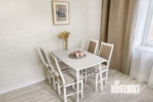 2-к квартира, вторичка, 67м2, 4/18 этаж