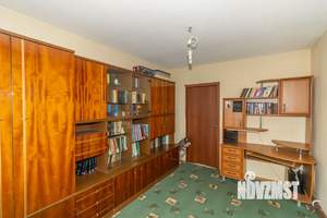 4-к квартира, вторичка, 75м2, 9/9 этаж