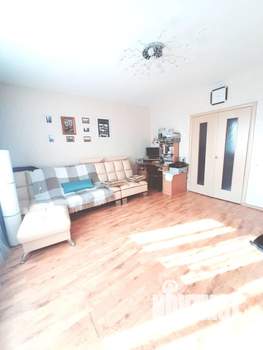 3-к квартира, вторичка, 82м2, 8/10 этаж