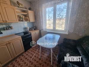 2-к квартира, вторичка, 50м2, 9/9 этаж