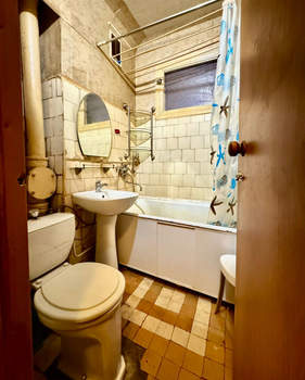 2-к квартира, вторичка, 44м2, 1/2 этаж