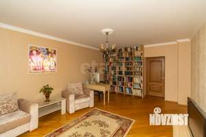 2-к квартира, вторичка, 80м2, 4/10 этаж