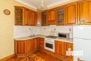 4-к квартира, вторичка, 100м2, 3/5 этаж