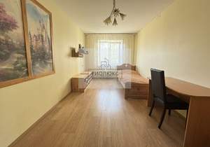 2-к квартира, вторичка, 57м2, 3/10 этаж
