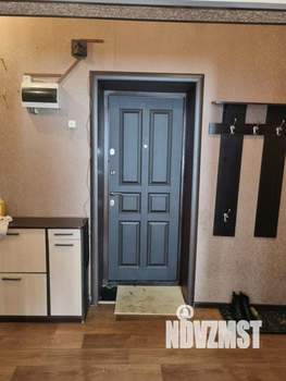 2-к квартира, вторичка, 56м2, 1/3 этаж